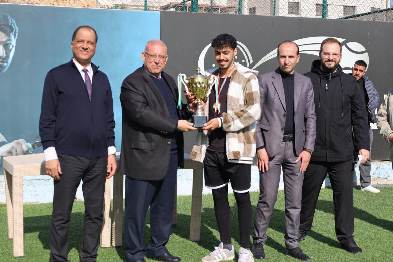 ختام بطولة دوري كرة الطائرة في الكلية الجامعية العربية للتكنولوجيا