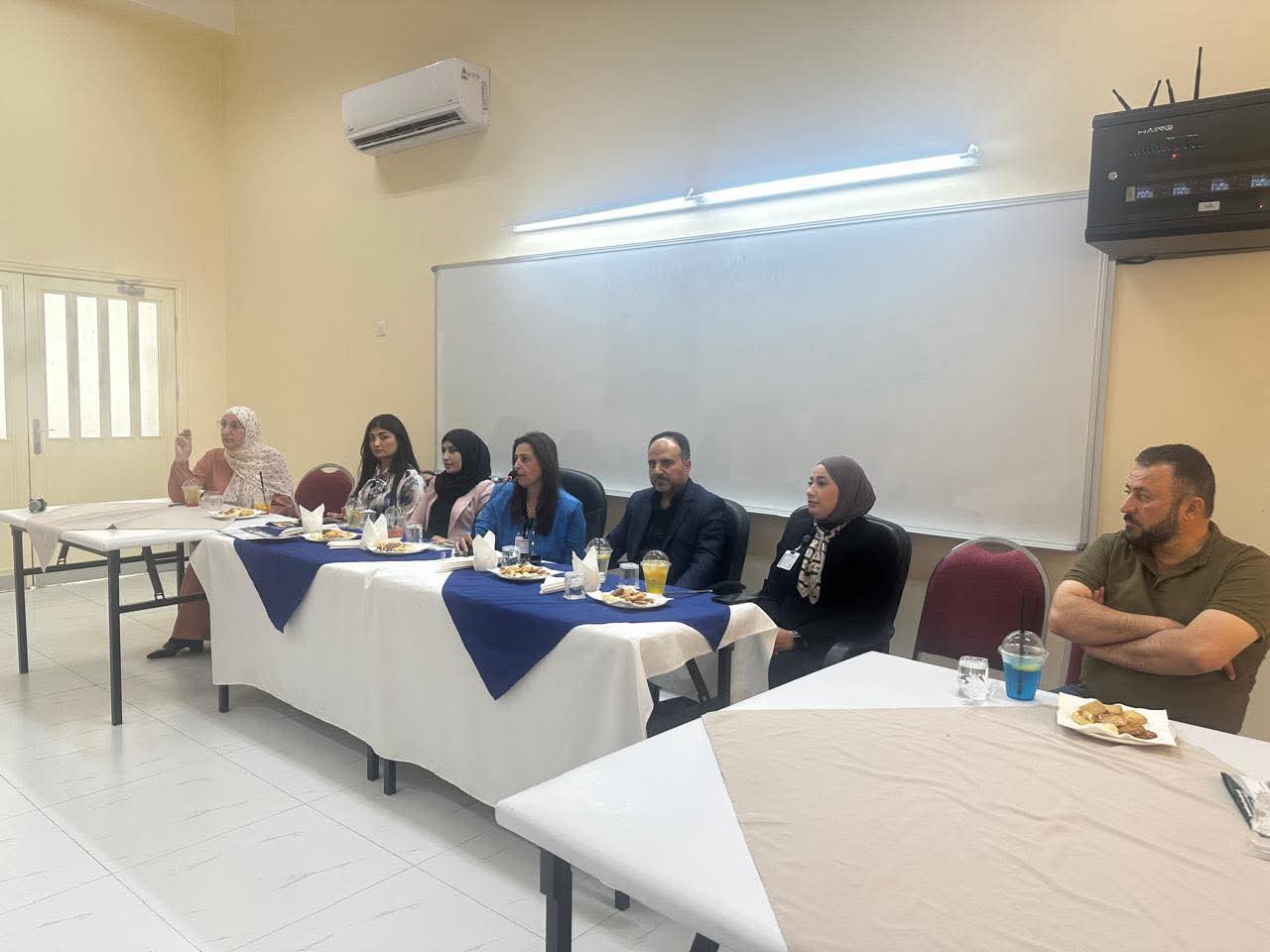 استمرار الزيارات الميدانية لدعم برنامج BTEC في المدارس